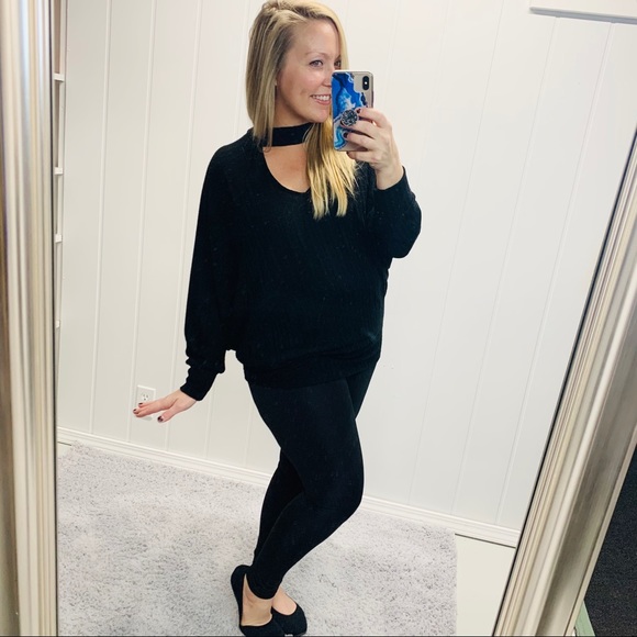 NWT Dolman Sleeve Black Blouse - Picture 3 of 15